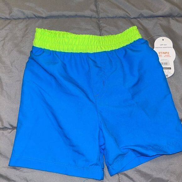 Nwt 2t swim trunks - Picture 1 of 2